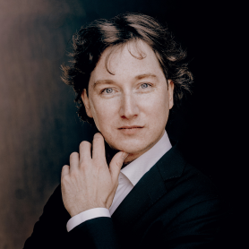 Maxim Emelyanychev